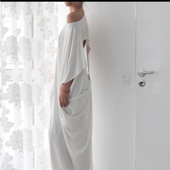 CHERRY BLOSSOMS Dress - Picture 3 of 7